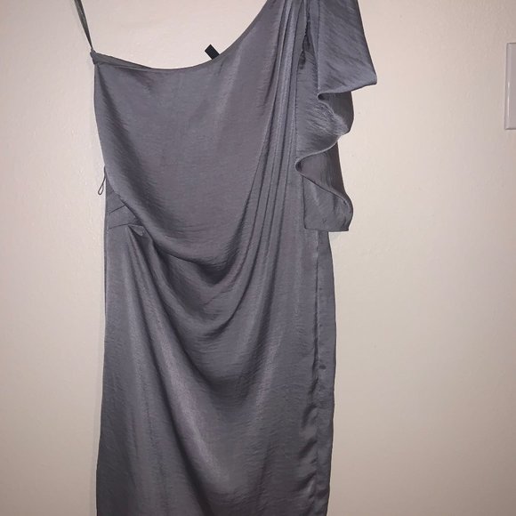 One shoulder short dress - Picture 1 of 2
